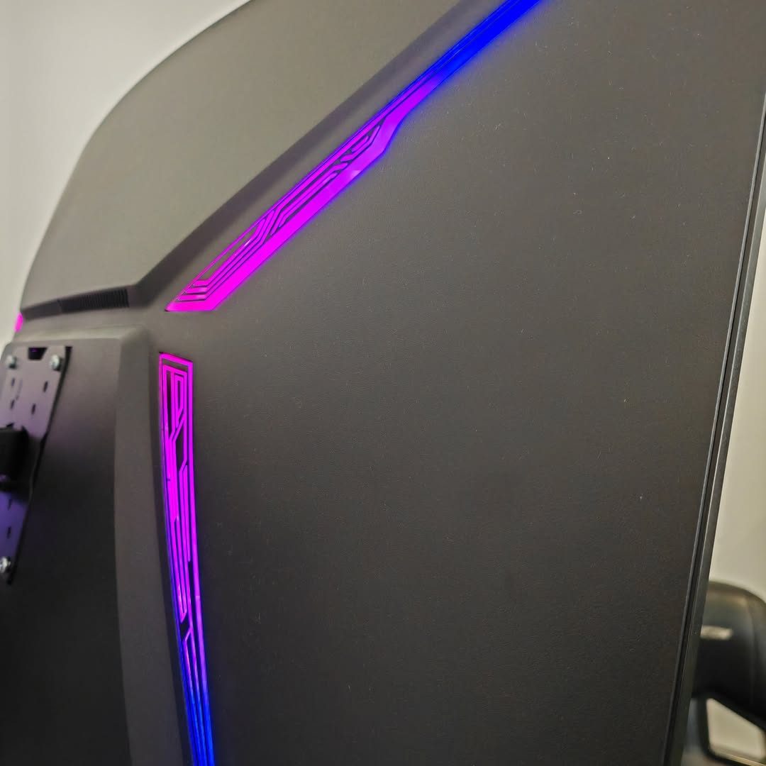 Boîtier PC gamer à LED RGB